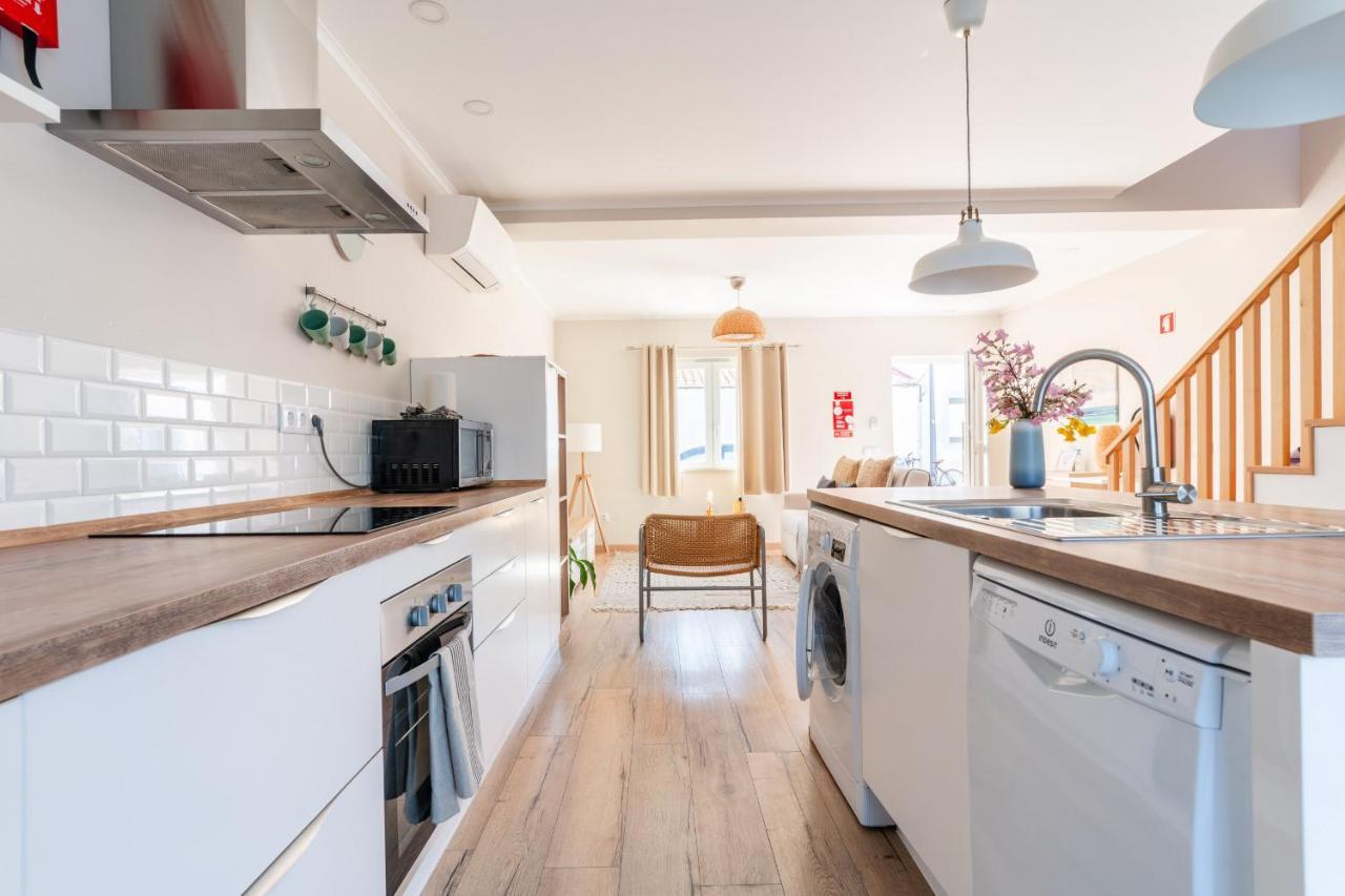 Windmill Escape - Onda Townhouse Lägenhet Odeceixe Exteriör bild